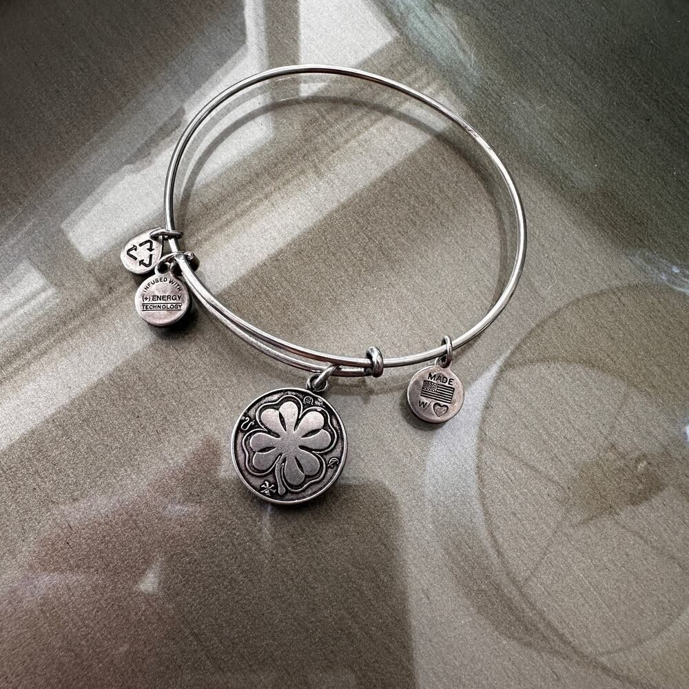 Alex and And Four Leaf Clover Shamrock Bangle Bracelet